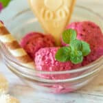 Thermomix® Raffaello® berry ice cream