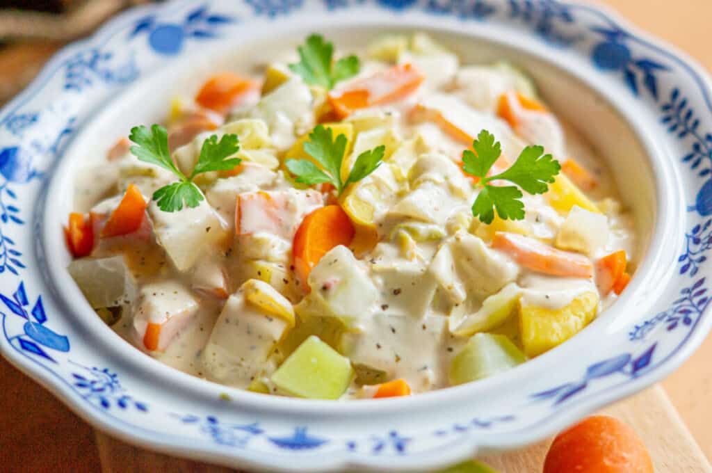 Colourful vegetable stew from the Thermomix®