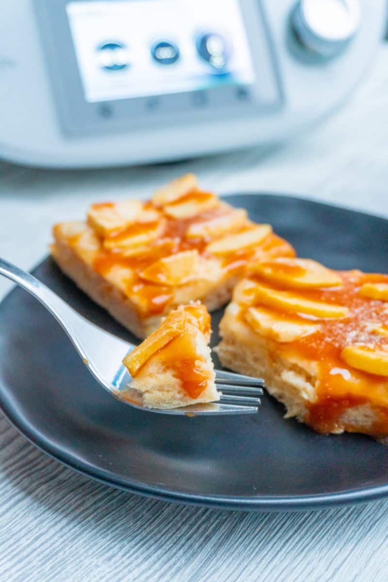 Apple caramel tray bake with caramel cream and crushed caramel sweets