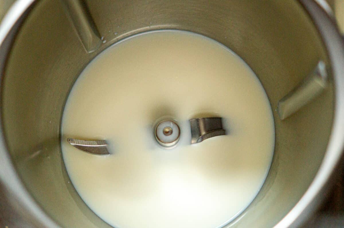 Milk in the Thermomix® mixing bowl