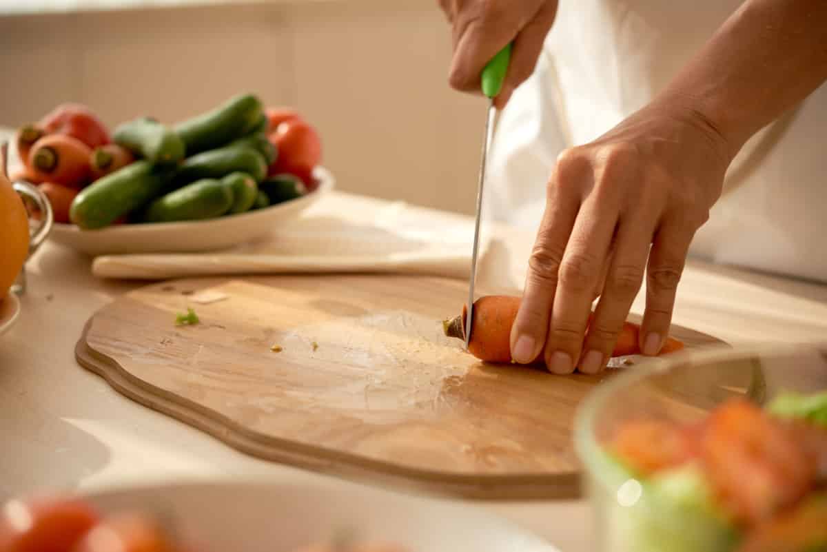 Cutting carrots into pieces