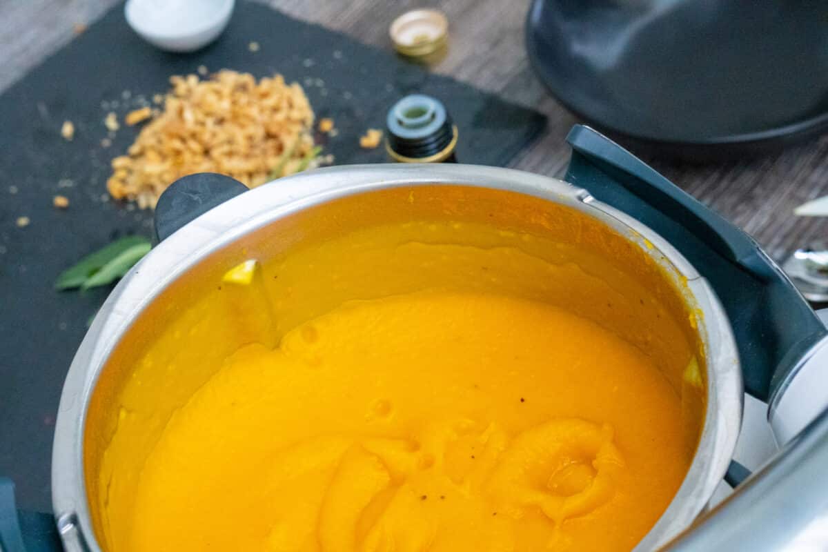 The Best Pumpkin Soup with the Thermomix® (step 3)
