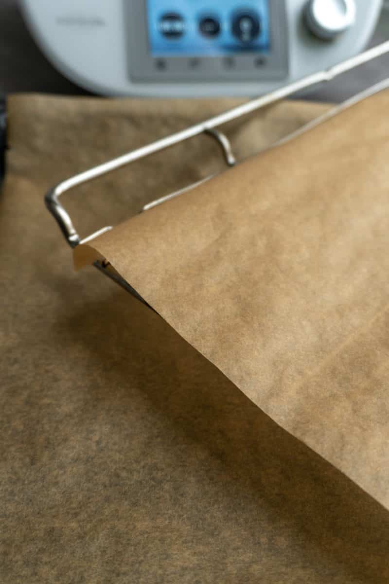 Baking tray lined with baking paper