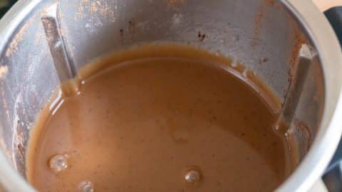 Melting and processing chocolate in the Thermomix®