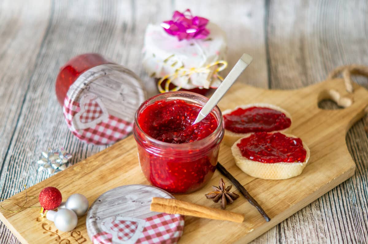 This jam is a perfect fit for the Christmas season thanks to its warming spices