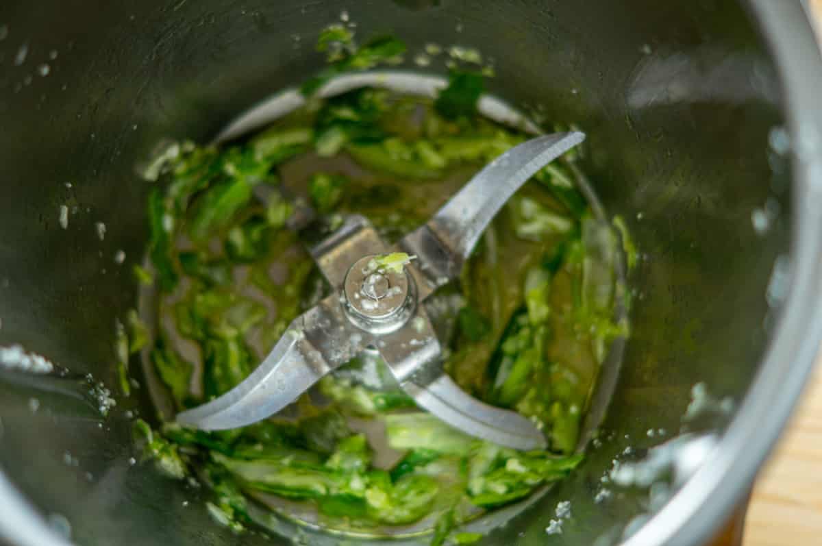 Coconut Milk Curry with Halloumi, Thermomix® 4 Spring onions in the Varoma