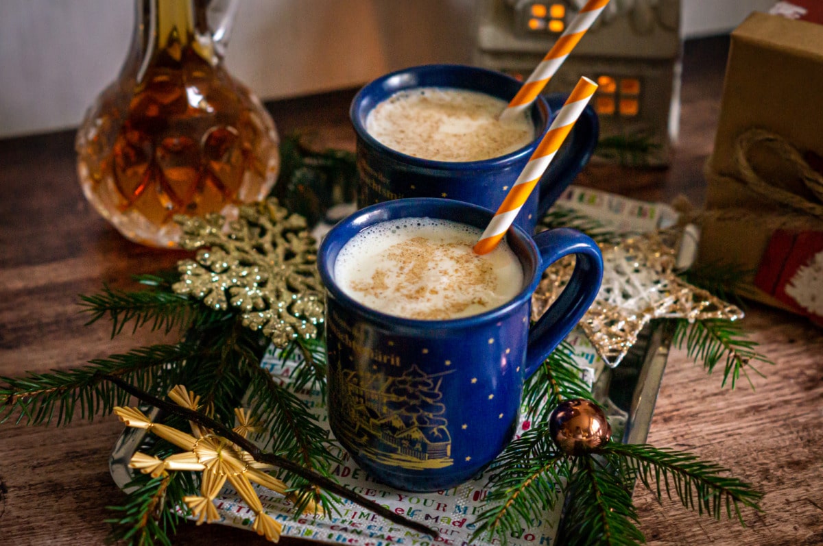Creamy punch made with the Thermomix® dusted with cinnamon in a mug