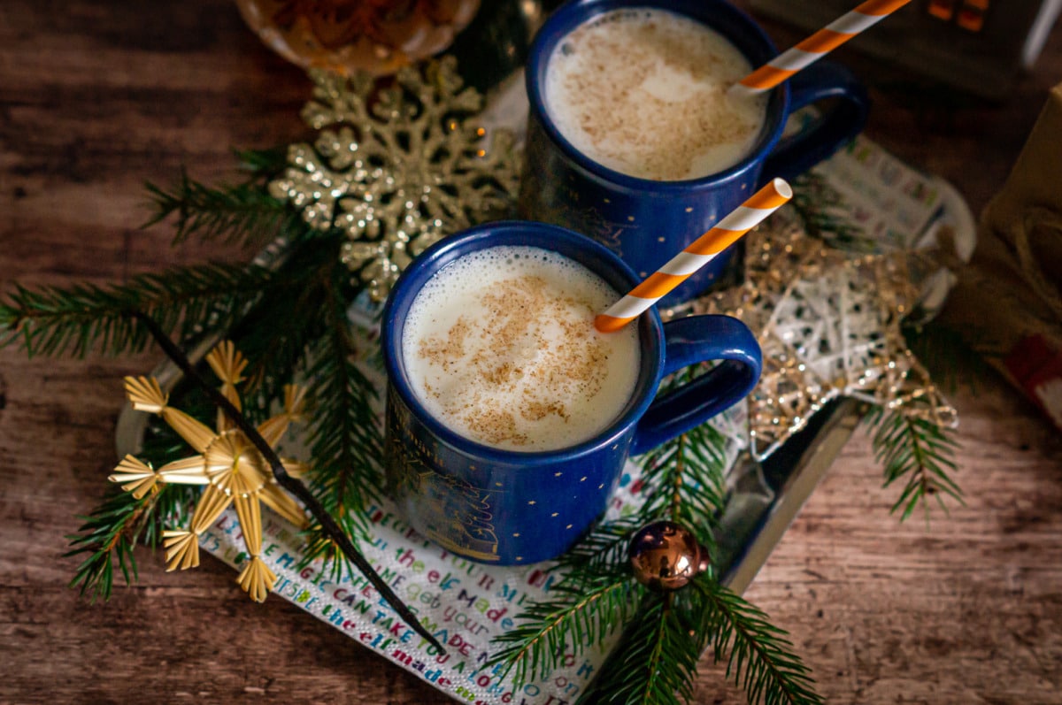 Creamy punch made with the Thermomix® served and ready to drink
