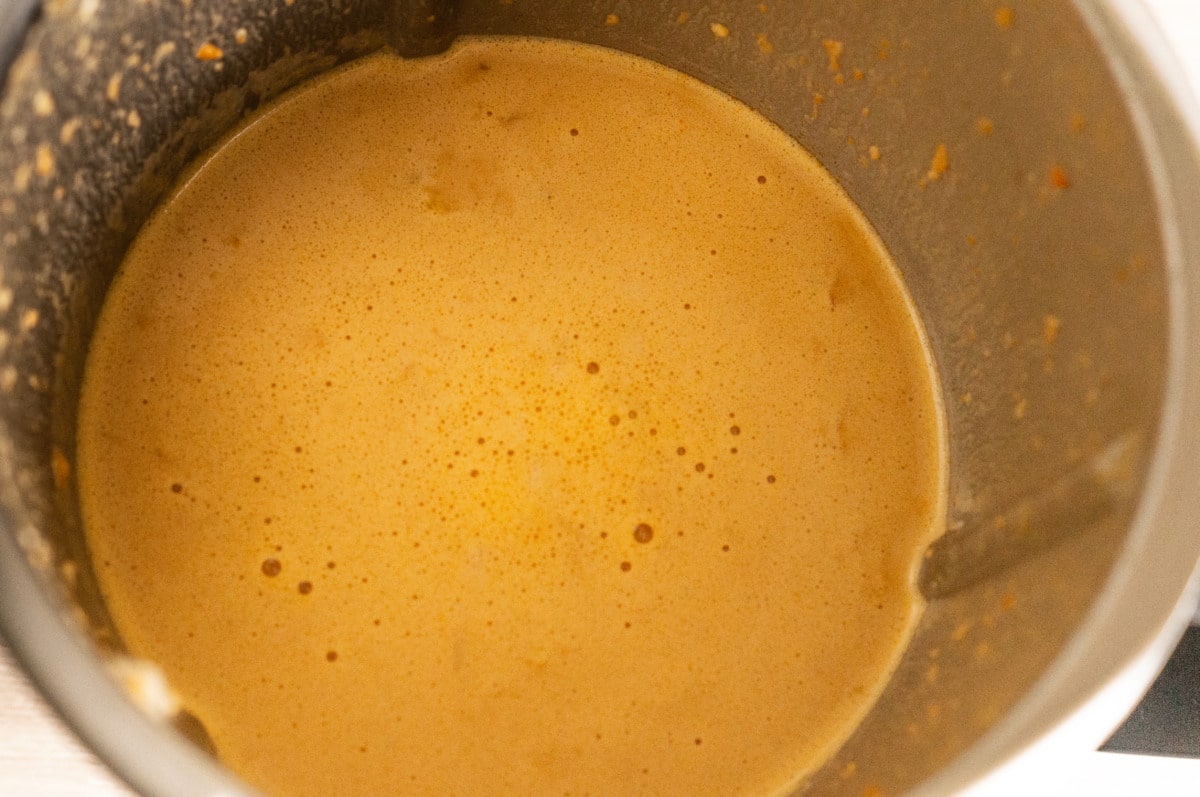 Sauce cooked with all ingredients in the Thermomix®