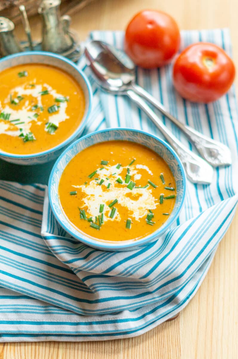 Creamy tomato soup with the Thermomix® made from scratch