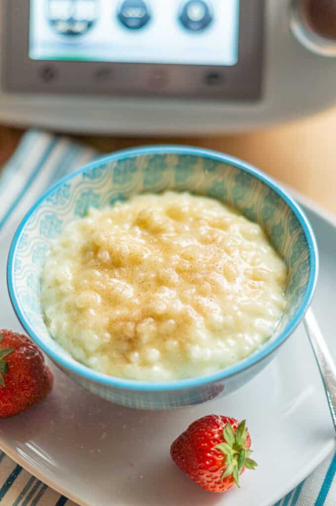 The popular basic recipe for rice pudding