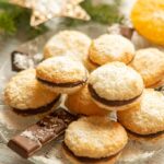 Filled Coconut Macaroons with the Thermomix® made in the Thermomix®