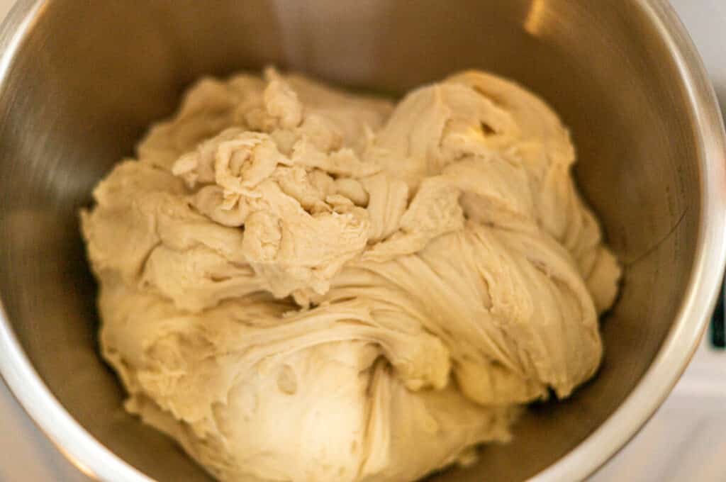 Kneading bread dough in the Thermomix®