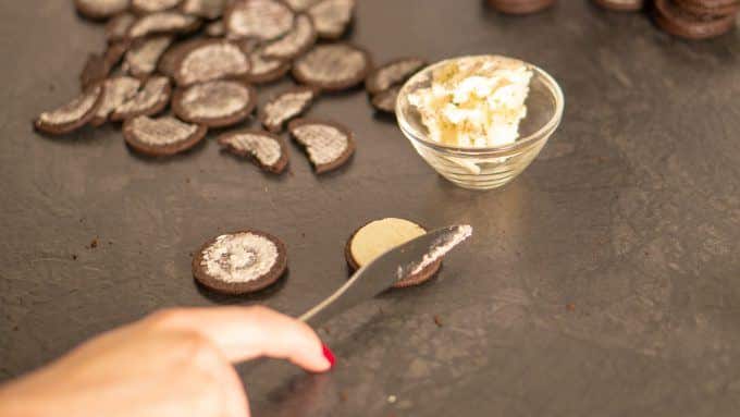Crushing Oreo biscuits into a coarse crumble in the Thermomix®