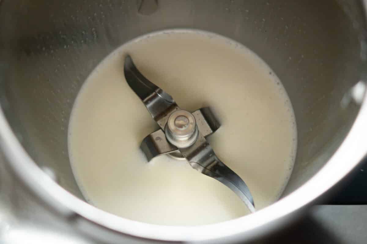 Frothing milk in the Thermomix®