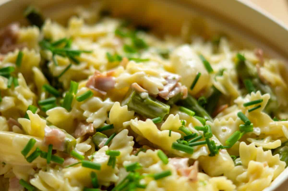 Ham pasta with asparagus from the TM6