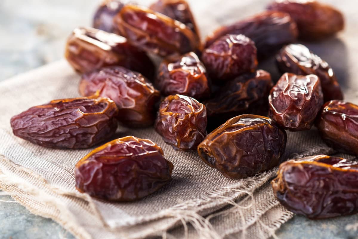 What good dried dates look like