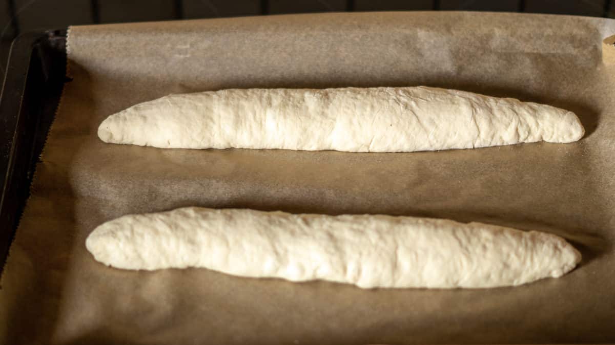 Shaping baguettes