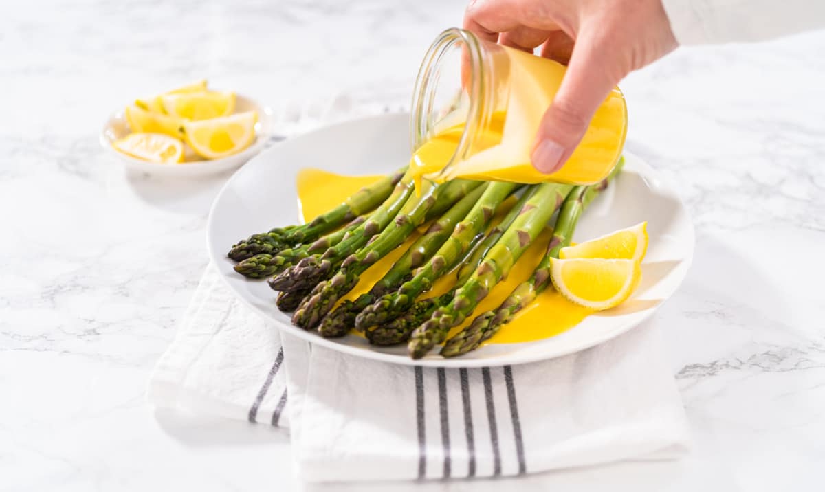Thermomix® Hollandaise with Green Asparagus