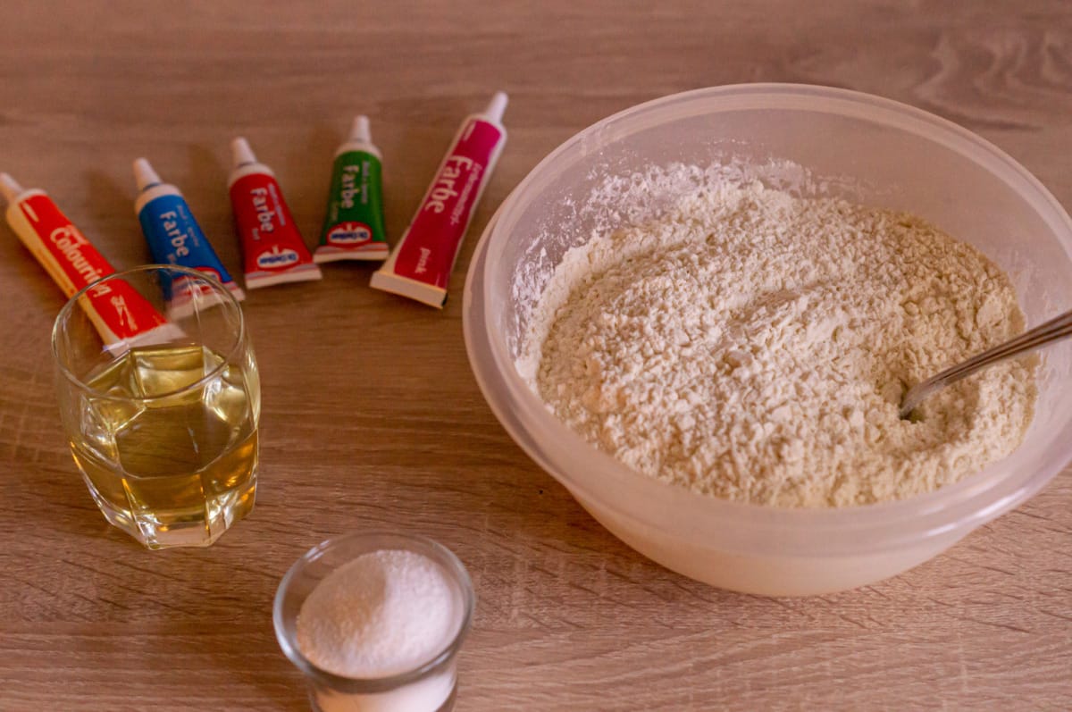 Ingredients for Thermomix® play dough