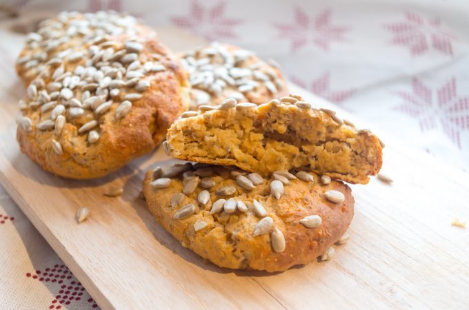 Low-Carb Protein Rolls with Cheese, Thermomix® 1 Low-carb protein rolls with cheese from the Thermomix®