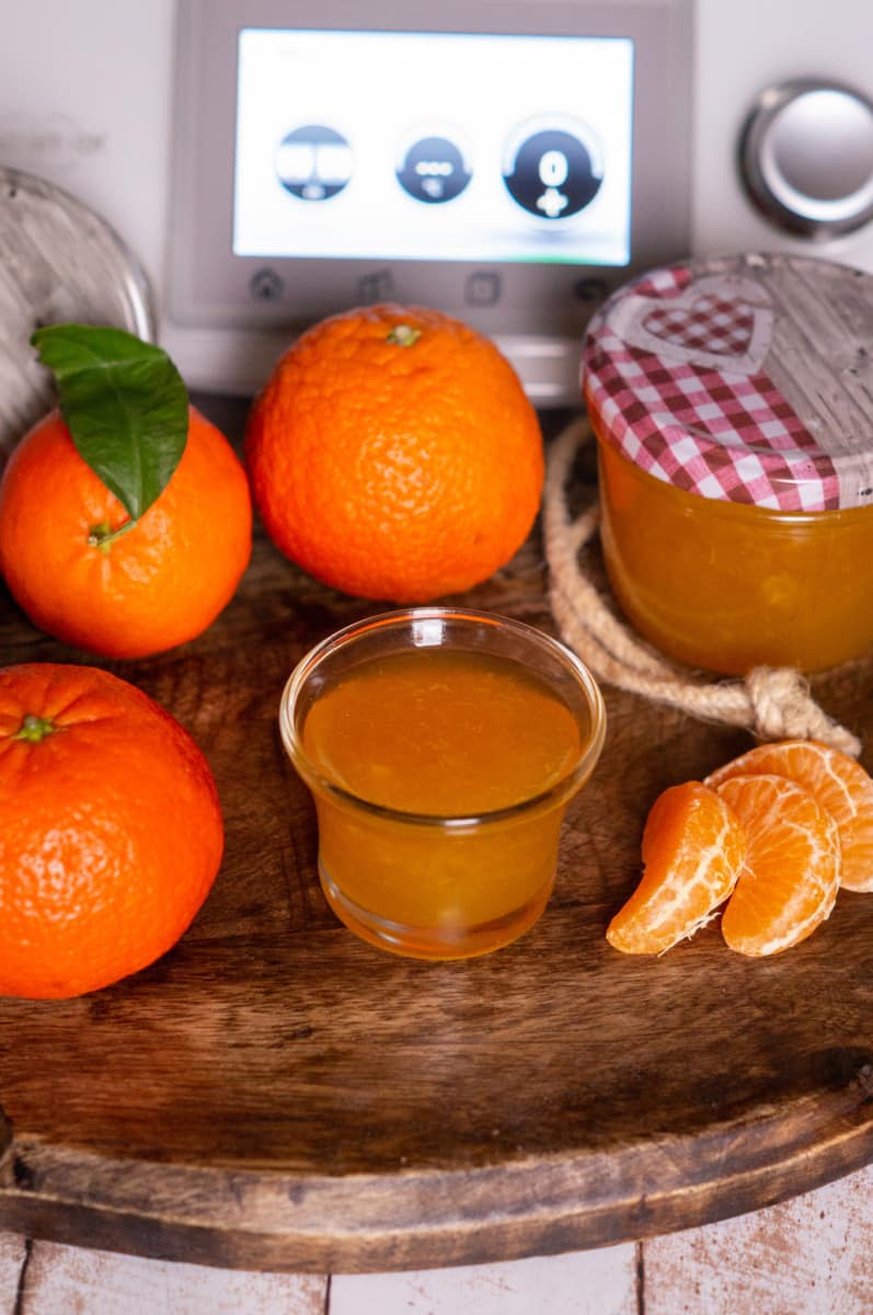 Mandarin marmalade made with the Thermomix® served at breakfast