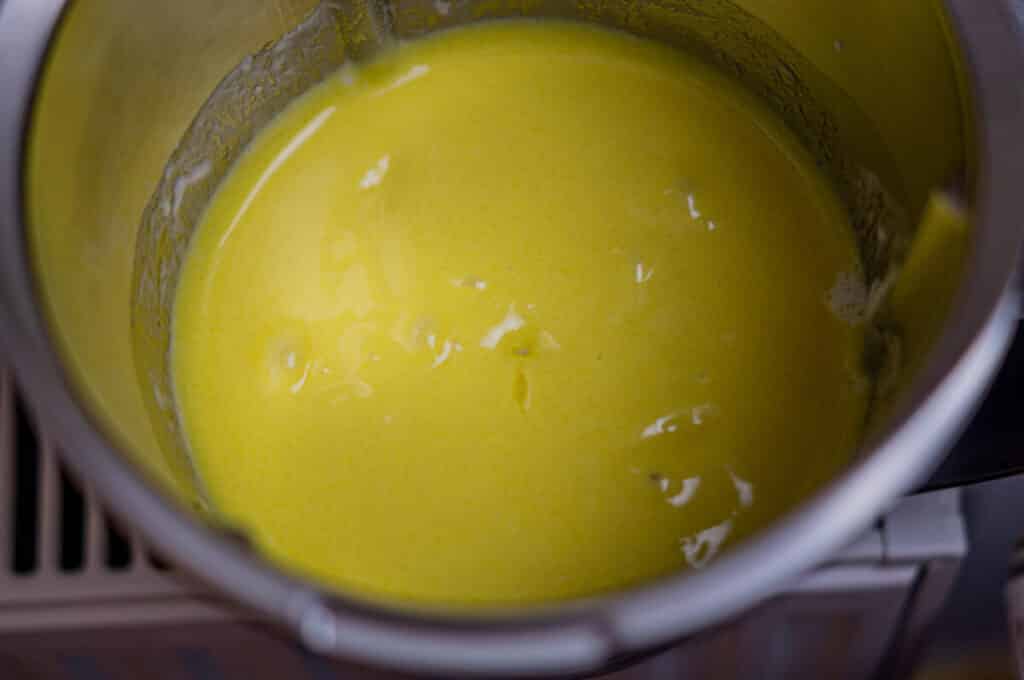Mixing muffin batter in the Thermomix®