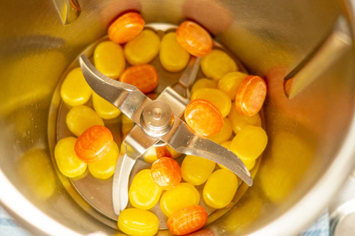 Nimm2 sweets in the mixing bowl of the Thermomix®