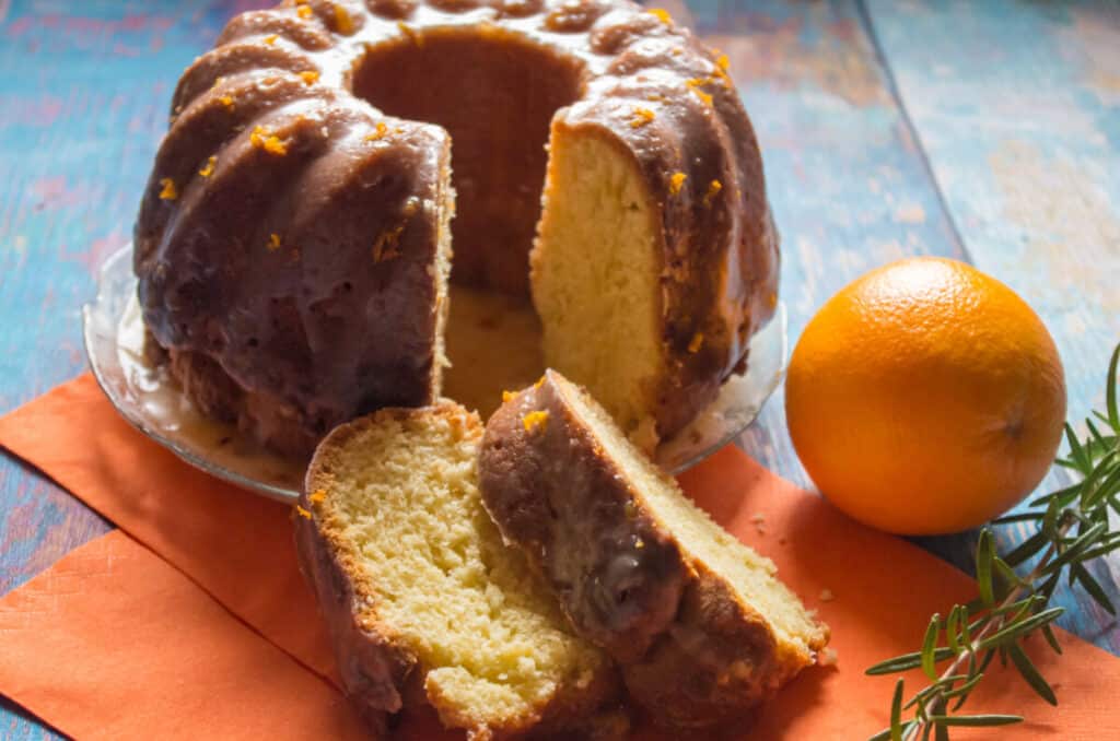 Moist rosemary cake