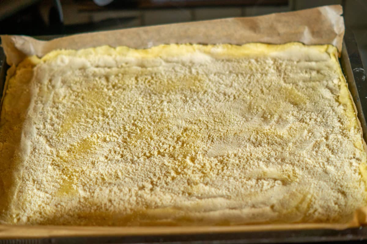 Pear and Almond Tray Bake with Rum Crumble, Thermomix® (step 5)