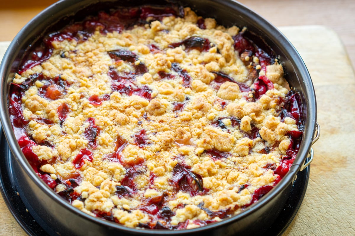 Plum cake baked in the Thermomix®
