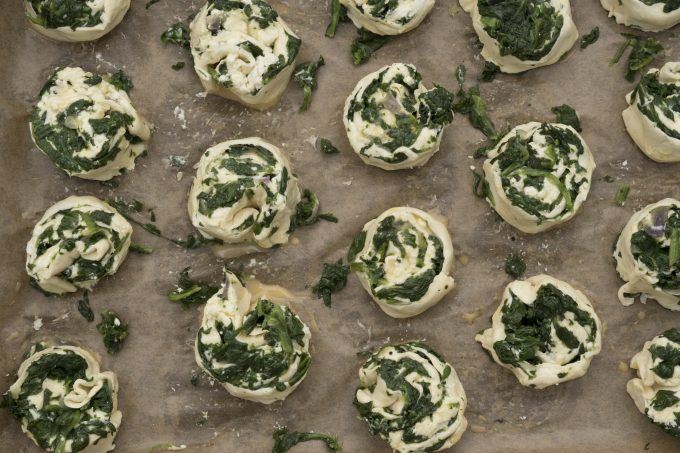 Spinach and cheese swirls made with the Thermomix®