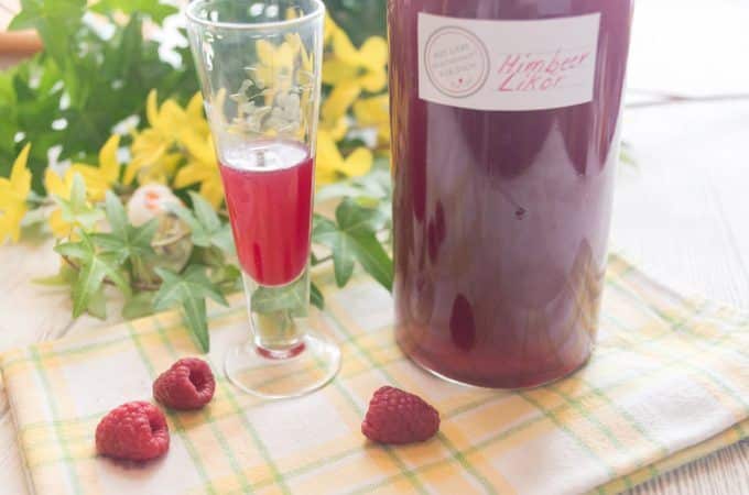 Raspberry liqueur made in the Thermomix®