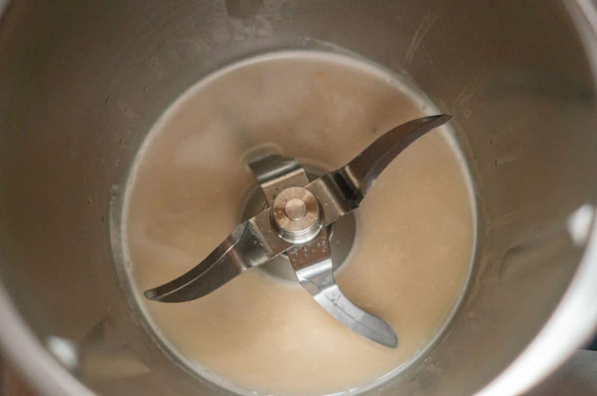 Dissolving yeast in the Thermomix®