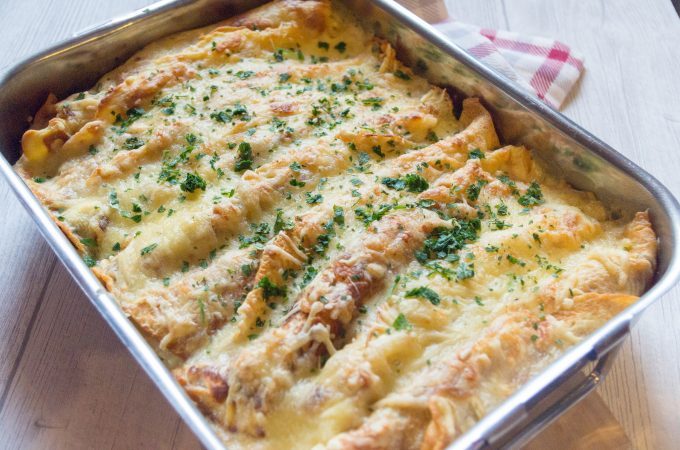 Savoury Mince Pancake Bake, Thermomix® 3 Pancake bake gratin in the baking dish