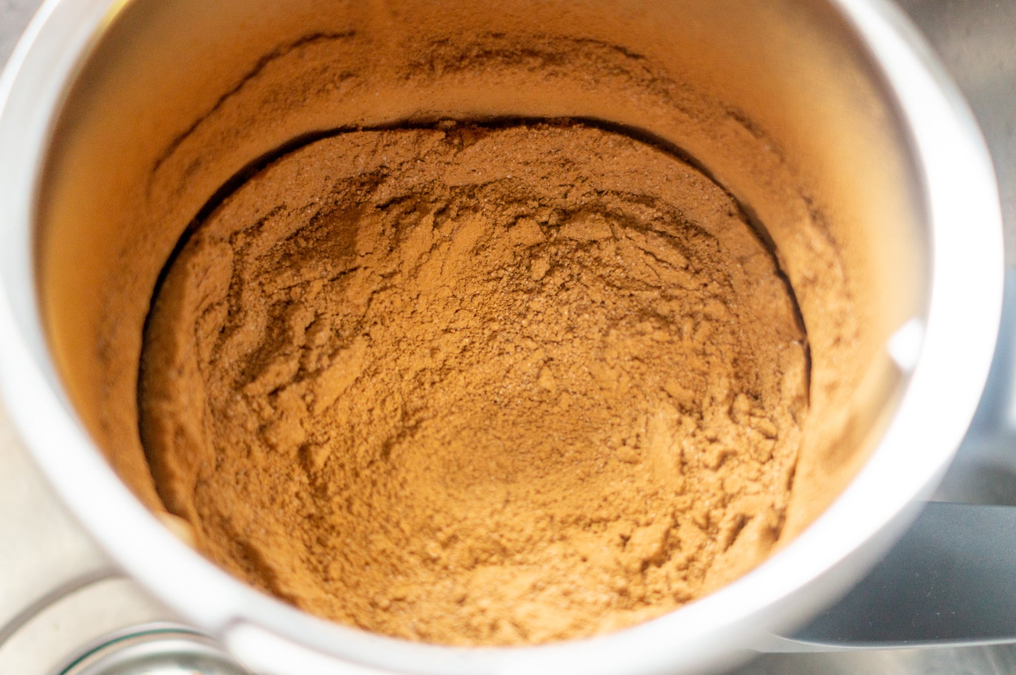 Instant coffee and cinnamon in the mixing bowl