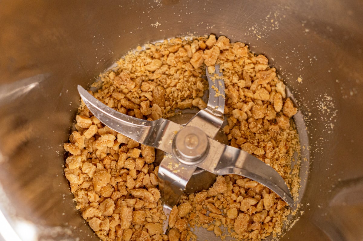 Thermomix® chopped peanuts