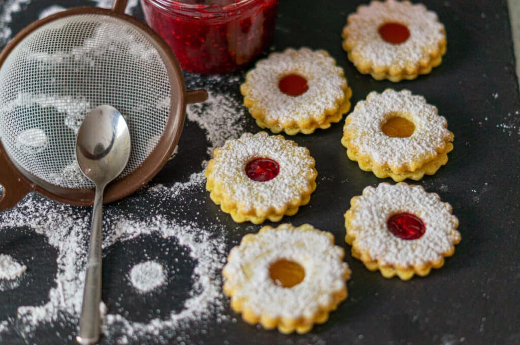 Spitzbuben biscuits made with the Thermomix®