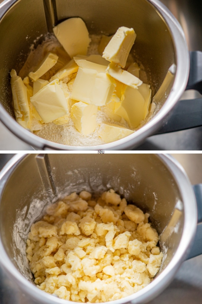 Streusel crumble topping preparation with the Thermomix®