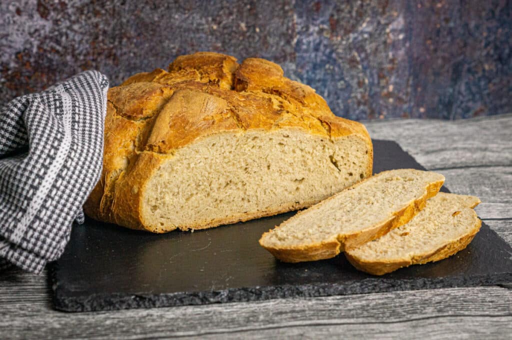 Yoghurt crust bread from the Thermomix®