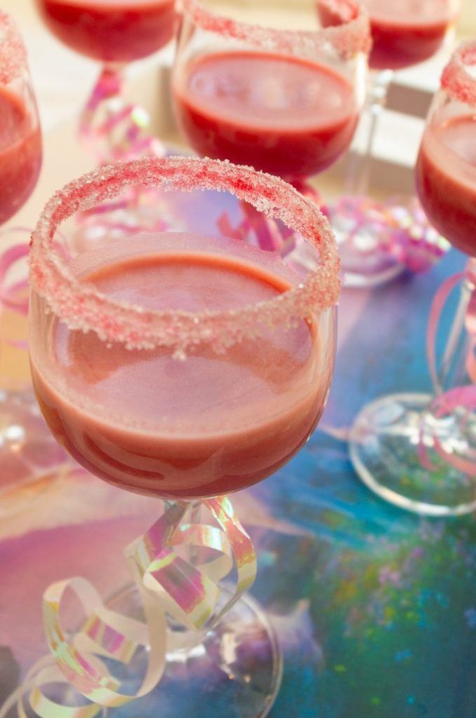 Unicorn liqueur made with the Thermomix®