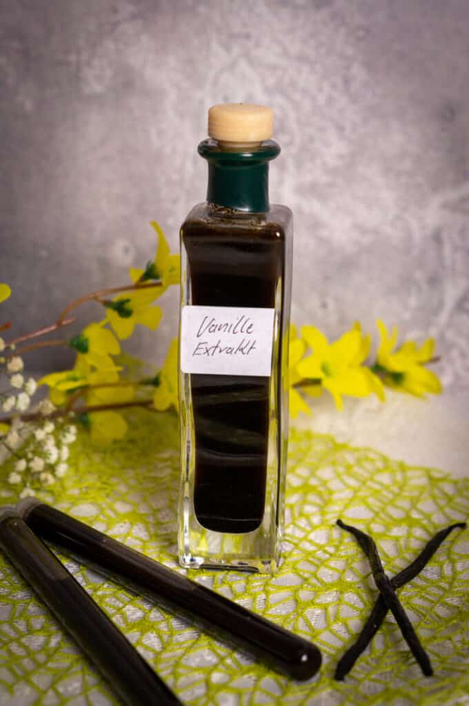 Vanilla paste and extract with the Thermomix®