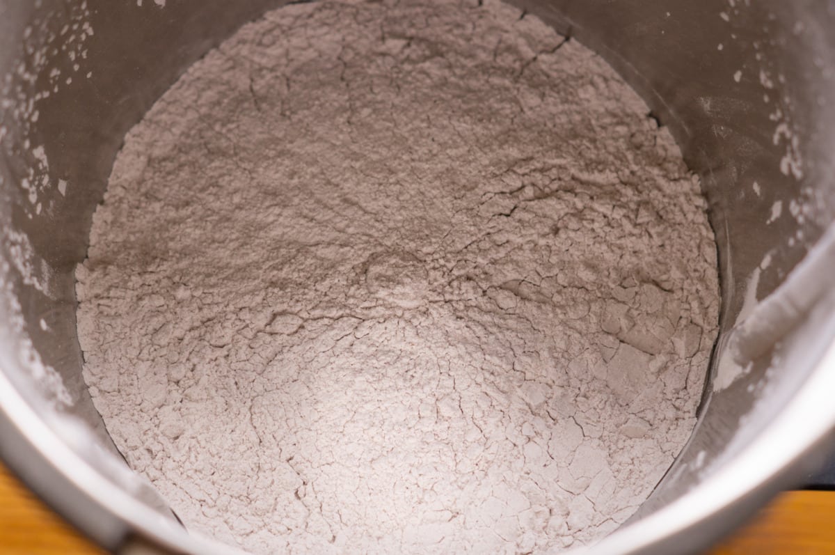 Finished pudding powder in jars