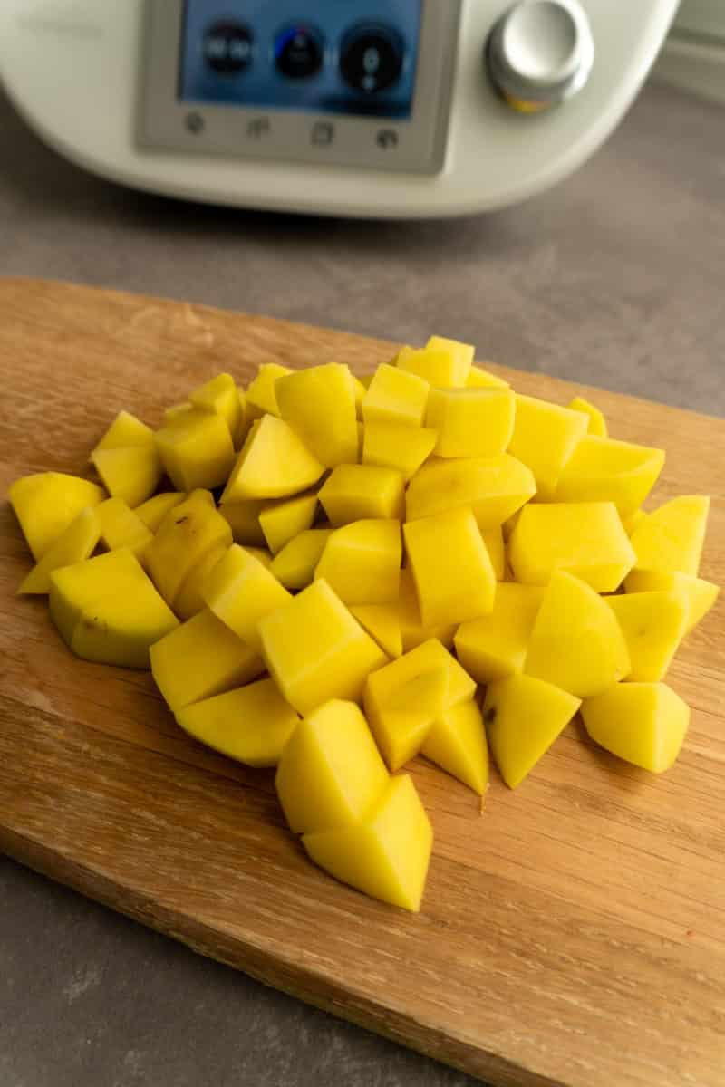 Potatoes cut into pieces in the Thermomix®