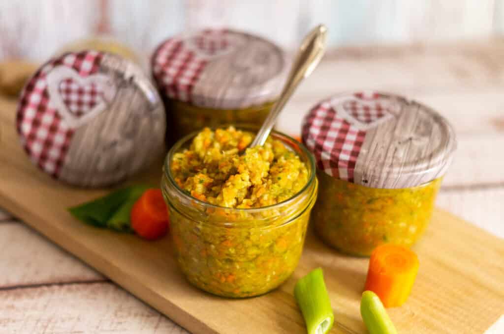 Homemade long-life vegetable stock paste