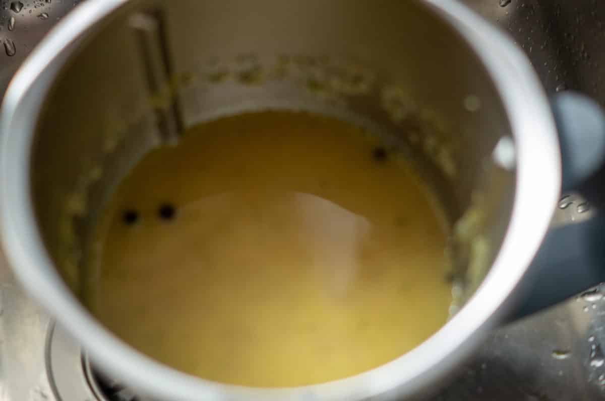 Vegetable stock cooking in the Thermomix®