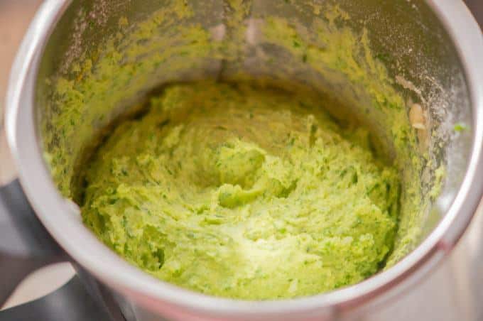 Wild Garlic Schupfnudeln with the Thermomix® (step 4)